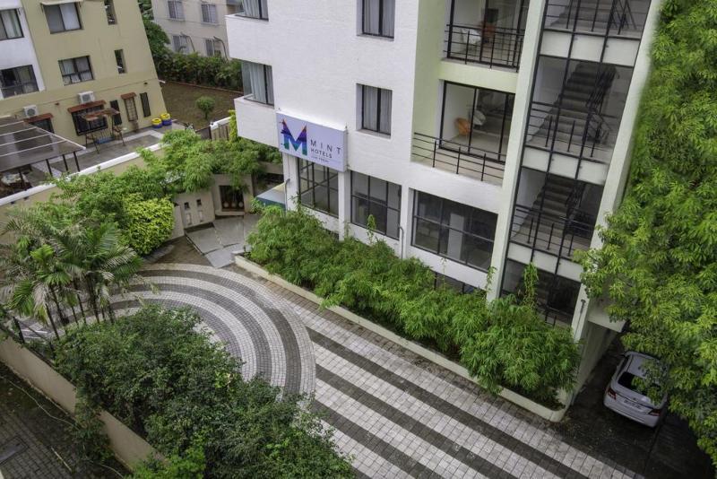 Hotel Mint Montvert Baner Pune Exterior photo