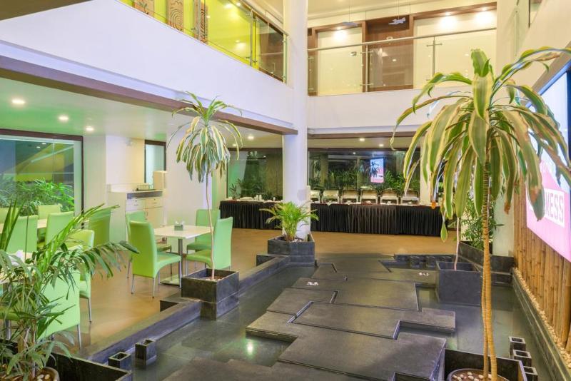 Hotel Mint Montvert Baner Pune Exterior photo